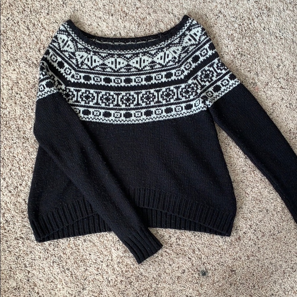 American Eagle sweater